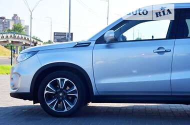 Внедорожник / Кроссовер Suzuki Vitara 2020 в 