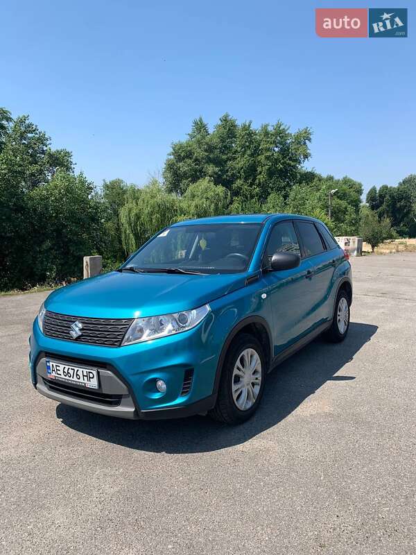 Позашляховик / Кросовер Suzuki Vitara 2016 в Дніпрі