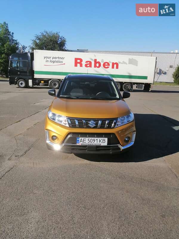 Внедорожник / Кроссовер Suzuki Vitara 2019 в Киеве