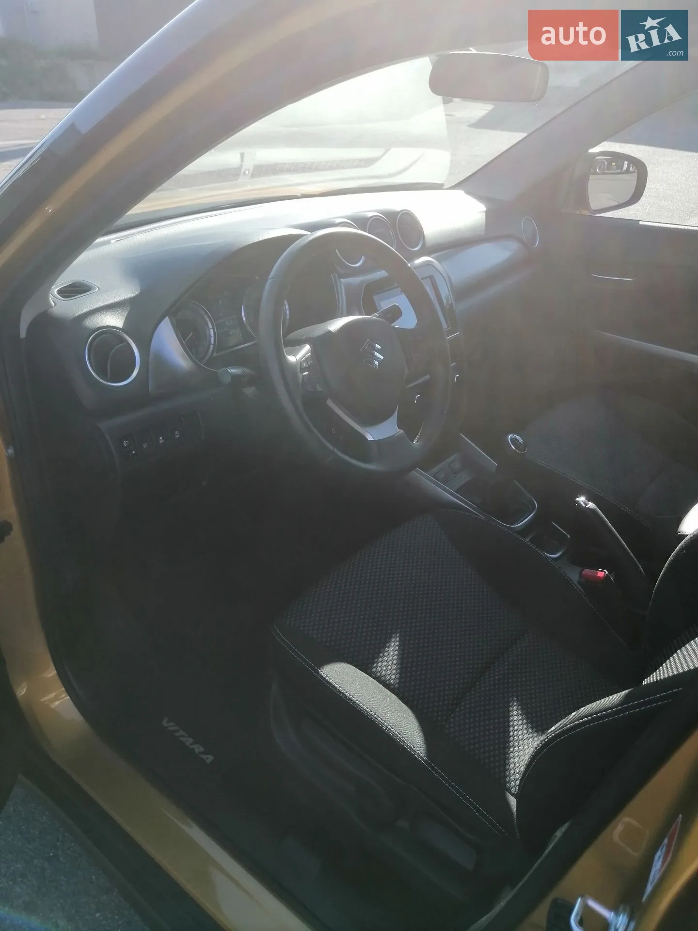 2019 Suzuki Vitara - мініатюра 8