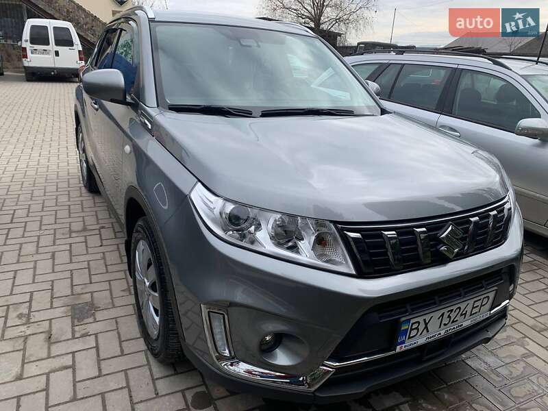 Внедорожник / Кроссовер Suzuki Vitara 2020 в Каменец-Подольском