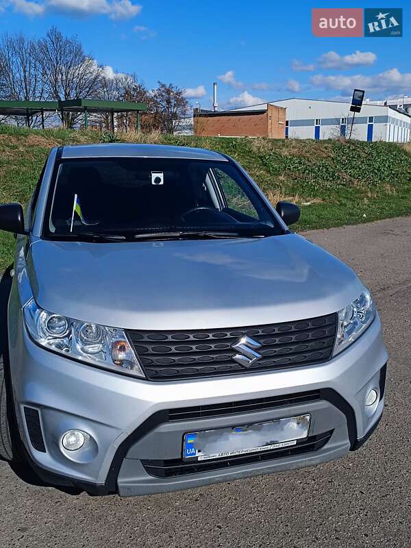 Suzuki Vitara 2015