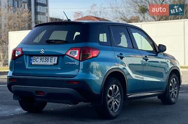 Внедорожник / Кроссовер Suzuki Vitara 2015 в Львове