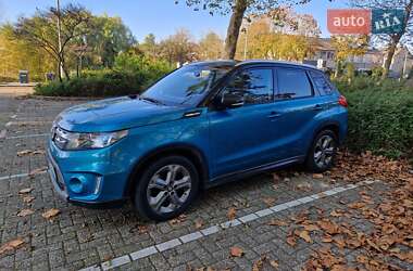 Позашляховик / Кросовер Suzuki Vitara 2017 в Дніпрі