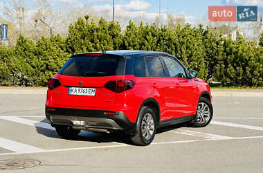 Внедорожник / Кроссовер Suzuki Vitara 2021 в 