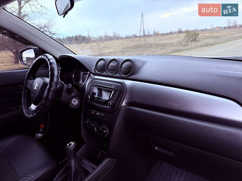 Внедорожник / Кроссовер Suzuki Vitara 2019 в Днепре фото 8 Внедорожник / Кроссовер Suzuki Vitara 2019 в Днепре