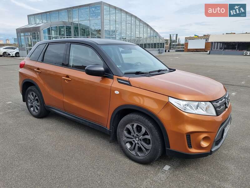 Внедорожник / Кроссовер Suzuki Vitara 2015 в Киеве