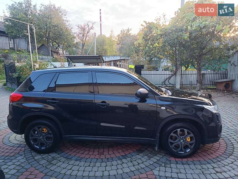 Позашляховик / Кросовер Suzuki Vitara 2017 в Рожнятові