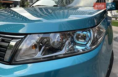 Внедорожник / Кроссовер Suzuki Vitara 2019 в 