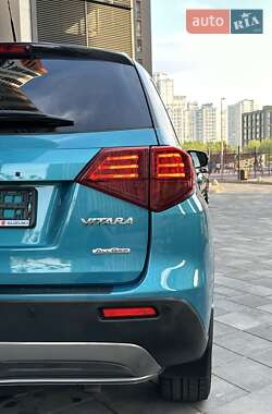 Внедорожник / Кроссовер Suzuki Vitara 2019 в 