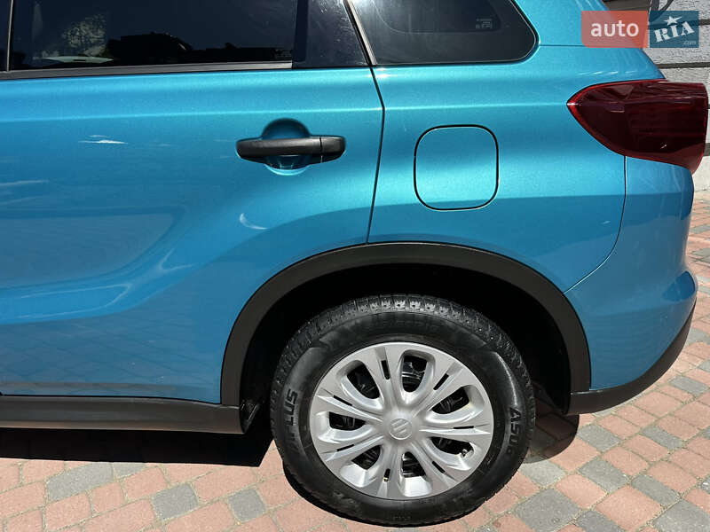 Позашляховик / Кросовер Suzuki Vitara 2021 в Івано-Франківську