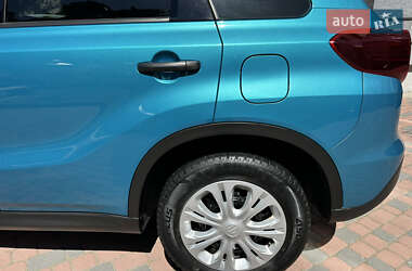 Внедорожник / Кроссовер Suzuki Vitara 2021 в 