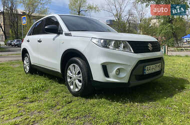 Позашляховик / Кросовер Suzuki Vitara 2018 в 