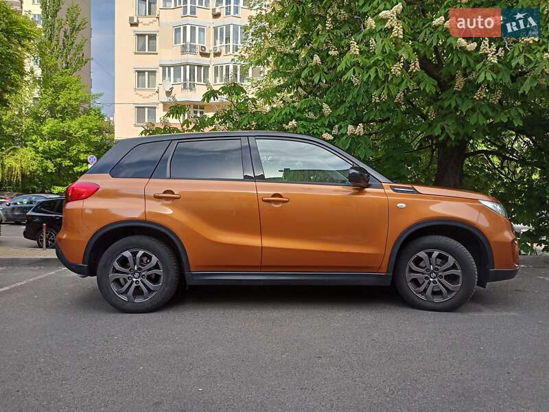 Внедорожник / Кроссовер Suzuki Vitara 2017 в Виннице фото 2 Внедорожник / Кроссовер Suzuki Vitara 2017 в Виннице