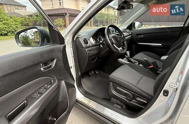 Внедорожник / Кроссовер Suzuki Vitara 2019 в 
