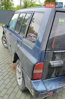 Позашляховик / Кросовер Suzuki Vitara 1997 в 
