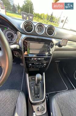 Позашляховик / Кросовер Suzuki Vitara 2020 в 