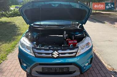 Внедорожник / Кроссовер Suzuki Vitara 2015 в 