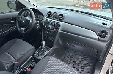 Внедорожник / Кроссовер Suzuki Vitara 2016 в 
