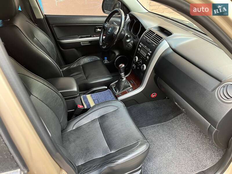 Внедорожник / Кроссовер Suzuki Vitara 2006 в Кременчуге