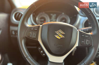 Позашляховик / Кросовер Suzuki Vitara 2020 в  фото 13 Позашляховик / Кросовер Suzuki Vitara 2020 в