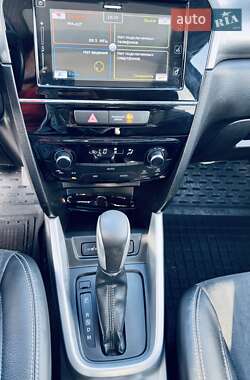Внедорожник / Кроссовер Suzuki Vitara 2015 в 