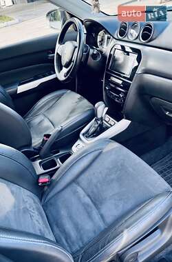 Внедорожник / Кроссовер Suzuki Vitara 2015 в 