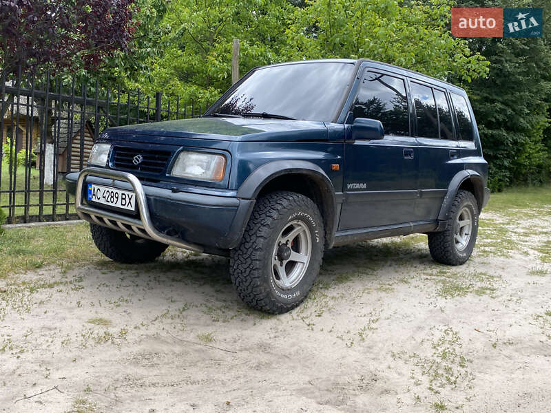 Suzuki Vitara 1995