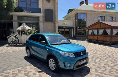 Позашляховик / Кросовер Suzuki Vitara 2017 в Одесі