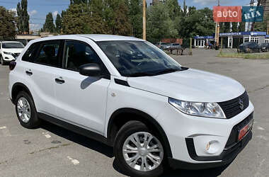 Позашляховик / Кросовер Suzuki Vitara 2021 в 