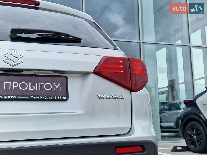 Позашляховик / Кросовер Suzuki Vitara 2021 в Рівному