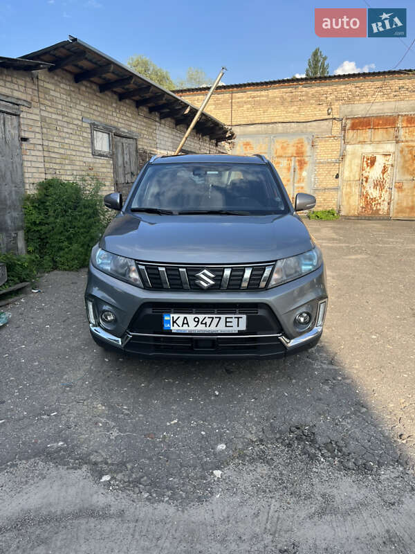 Позашляховик / Кросовер Suzuki Vitara 2019 в Києві