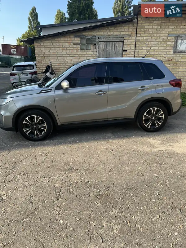 Suzuki Vitara 2018 VIN TSMLYE21S00507586 фото оголошення 15 з 45