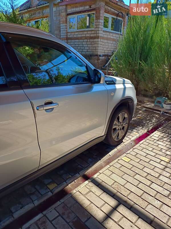 Позашляховик / Кросовер Suzuki Vitara 2020 в Дніпрі фото 3 Позашляховик / Кросовер Suzuki Vitara 2020 в Дніпрі