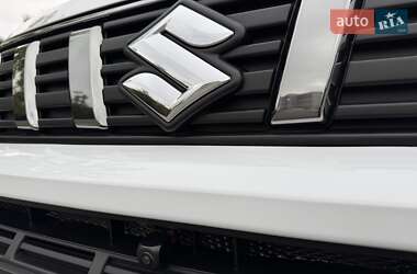 Внедорожник / Кроссовер Suzuki Vitara 2023 в 