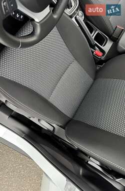 Внедорожник / Кроссовер Suzuki Vitara 2023 в 