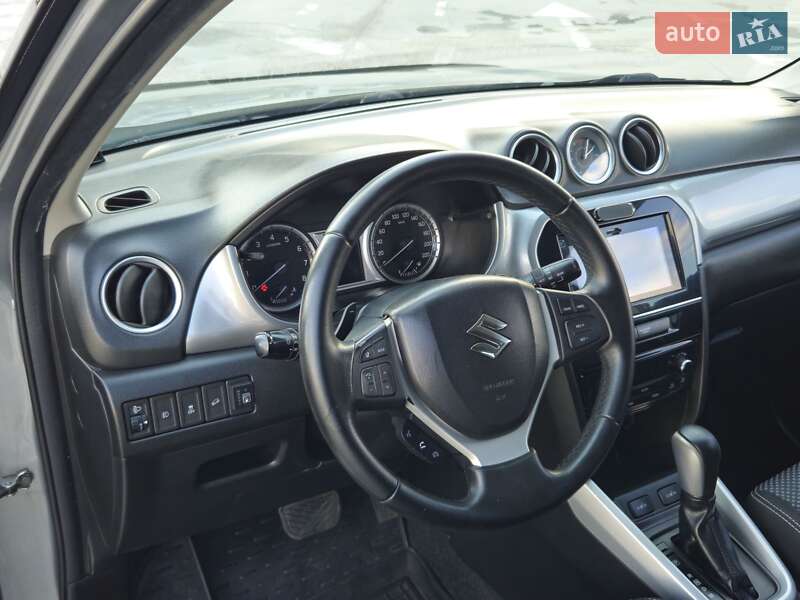 Внедорожник / Кроссовер Suzuki Vitara 2016 в Киеве фото 35 Внедорожник / Кроссовер Suzuki Vitara 2016 в Киеве
