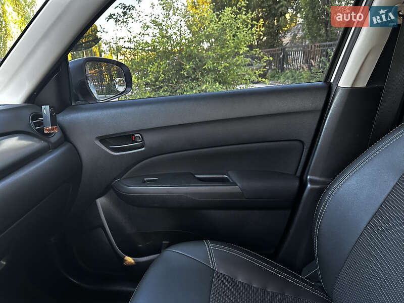 Внедорожник / Кроссовер Suzuki Vitara 2019 в Днепре фото 28 Внедорожник / Кроссовер Suzuki Vitara 2019 в Днепре