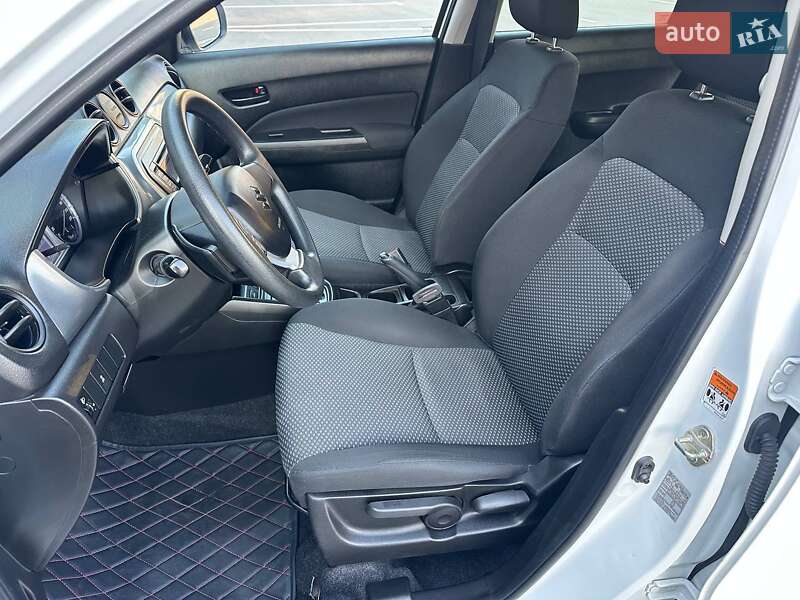 Позашляховик / Кросовер Suzuki Vitara 2018 в Києві фото 11 Позашляховик / Кросовер Suzuki Vitara 2018 в Києві
