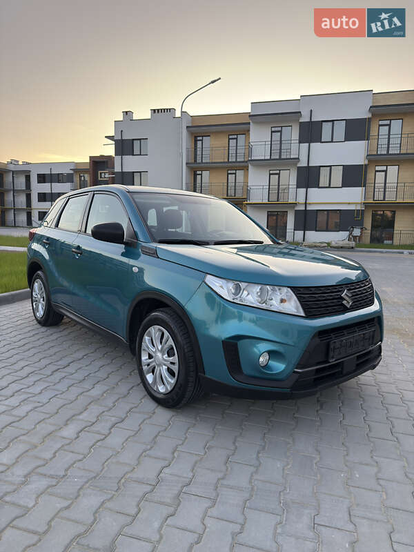 Внедорожник / Кроссовер Suzuki Vitara 2020 в Виннице
