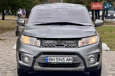 Внедорожник / Кроссовер Suzuki Vitara 2016 в Одессе