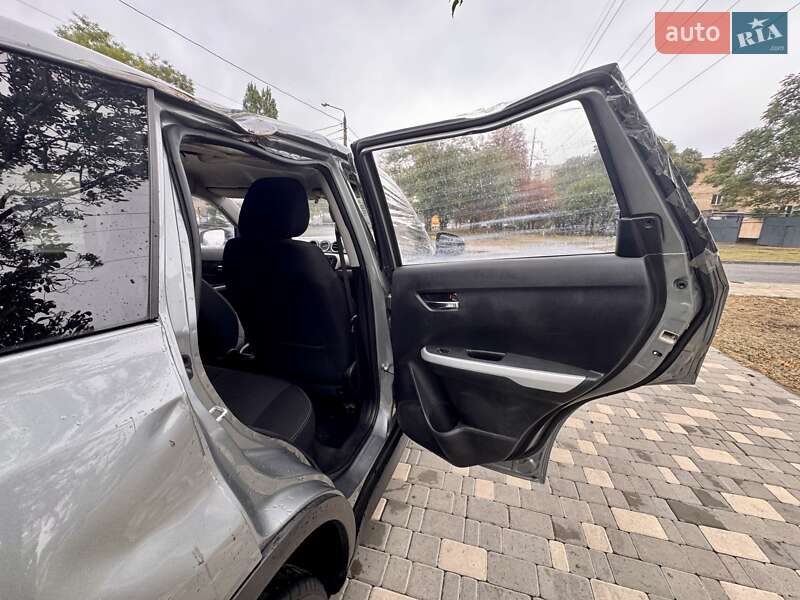 Внедорожник / Кроссовер Suzuki Vitara 2016 в Одессе
