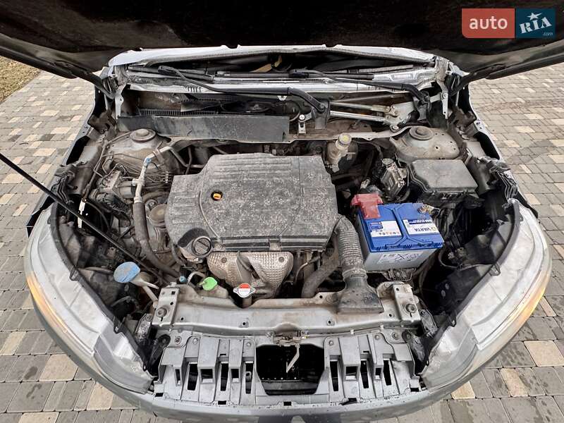 Внедорожник / Кроссовер Suzuki Vitara 2016 в Одессе