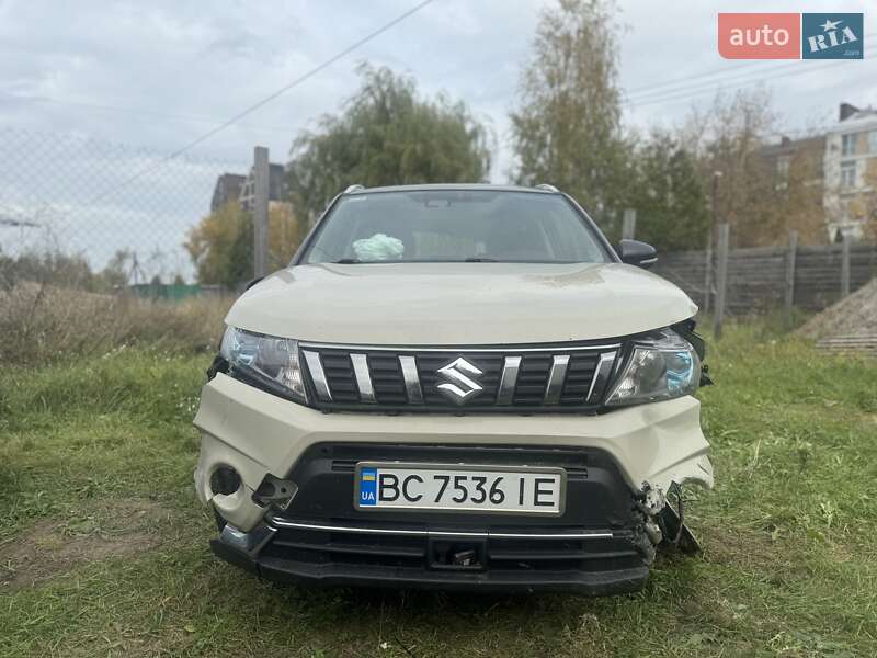 Позашляховик / Кросовер Suzuki Vitara 2019 в Білогородці