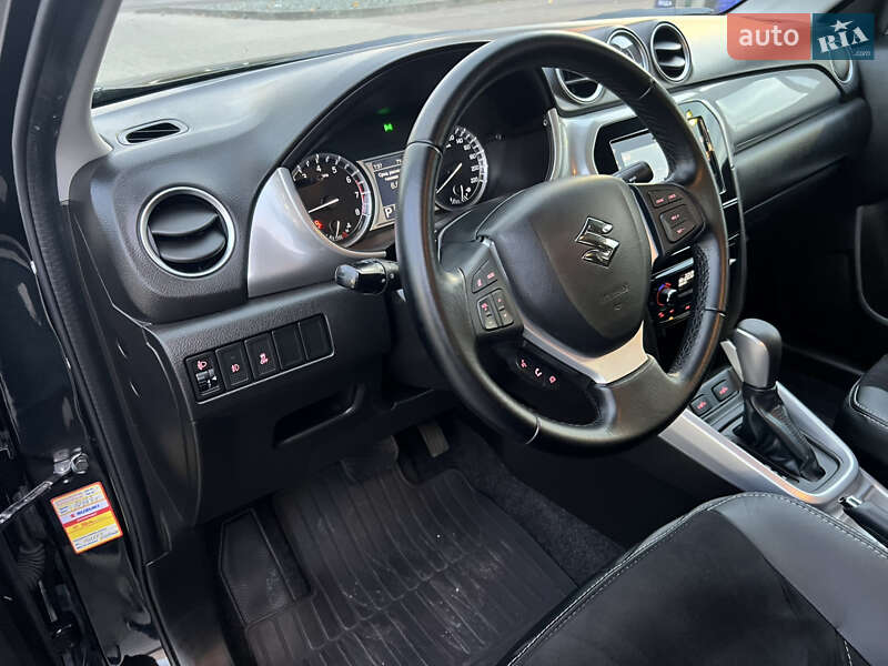 Позашляховик / Кросовер Suzuki Vitara 2018 в Дніпрі