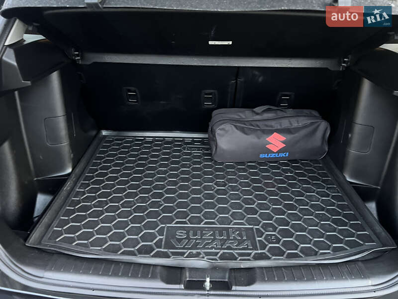 Позашляховик / Кросовер Suzuki Vitara 2018 в Дніпрі