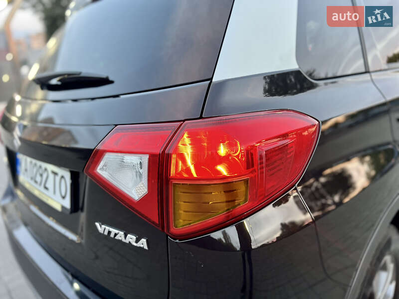 Позашляховик / Кросовер Suzuki Vitara 2018 в Дніпрі