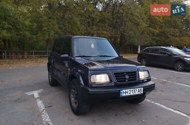 Позашляховик / Кросовер Suzuki Vitara 1995 в Одесі