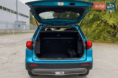 Позашляховик / Кросовер Suzuki Vitara 2020 в  фото 18 Позашляховик / Кросовер Suzuki Vitara 2020 в