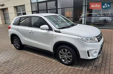 Позашляховик / Кросовер Suzuki Vitara 2018 в Хмельницькому